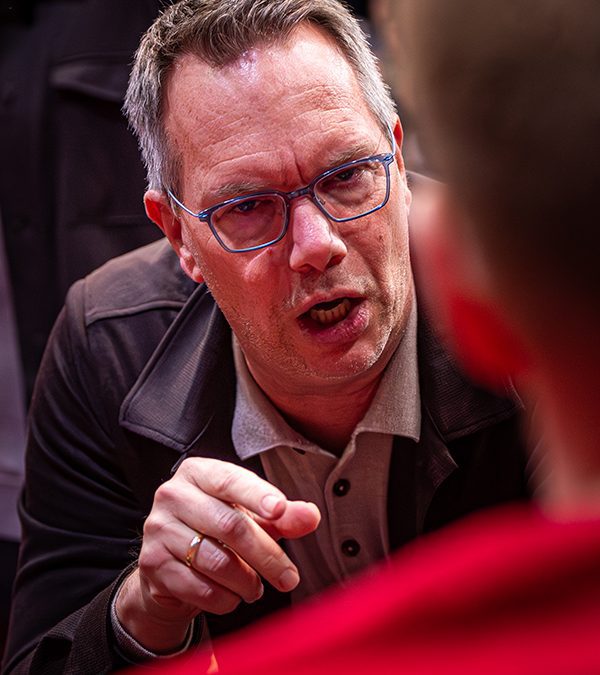 Succescoach Erik Braal leert nog steeds in Den Bosch